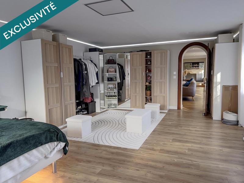 Maison - 198 m² - 7 pièces