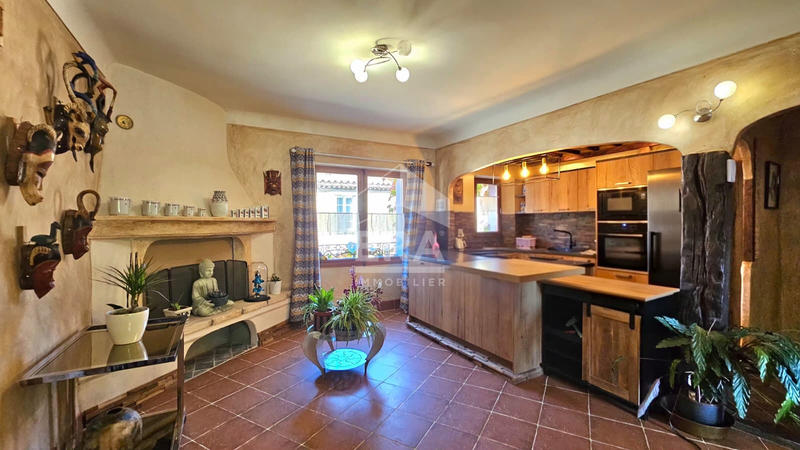 Maison - 142 m² - 5 pièces