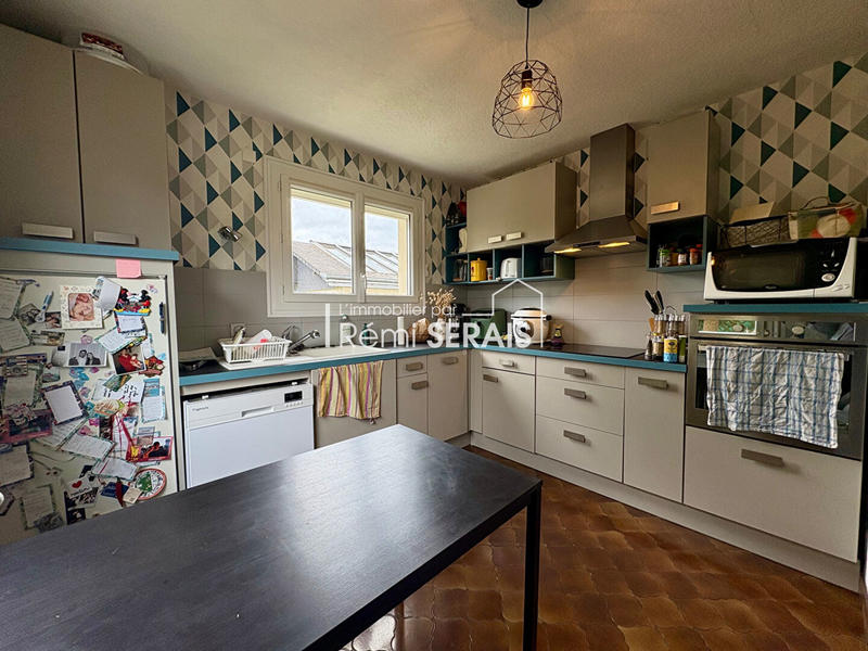 Maison - 140 m² - 6 pièces