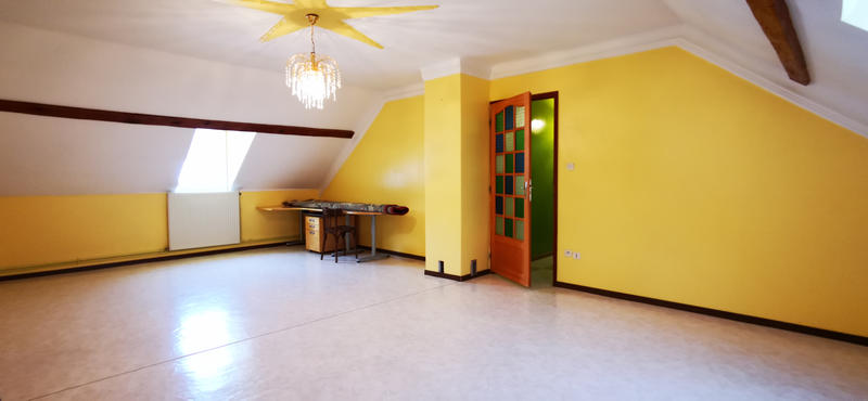 Maison - 145 m² - 6 pièces