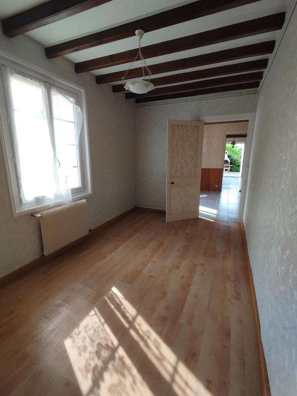 Maison - 170 m² - 8 pièces