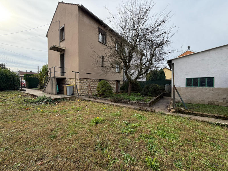 Maison - 77 m² - 4 pièces