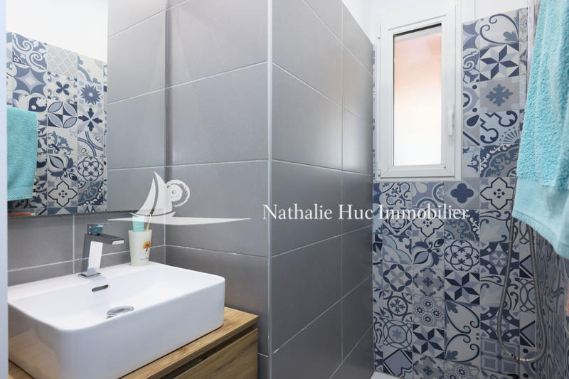 Villa - 140 m² - 5 pièces