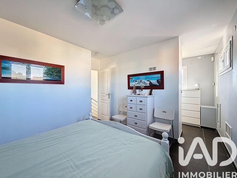 Maison - 198 m² - 7 pièces