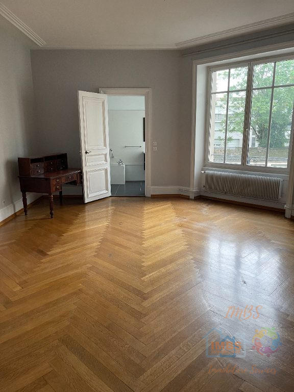 Appartement - 171 m² - 4 pièces