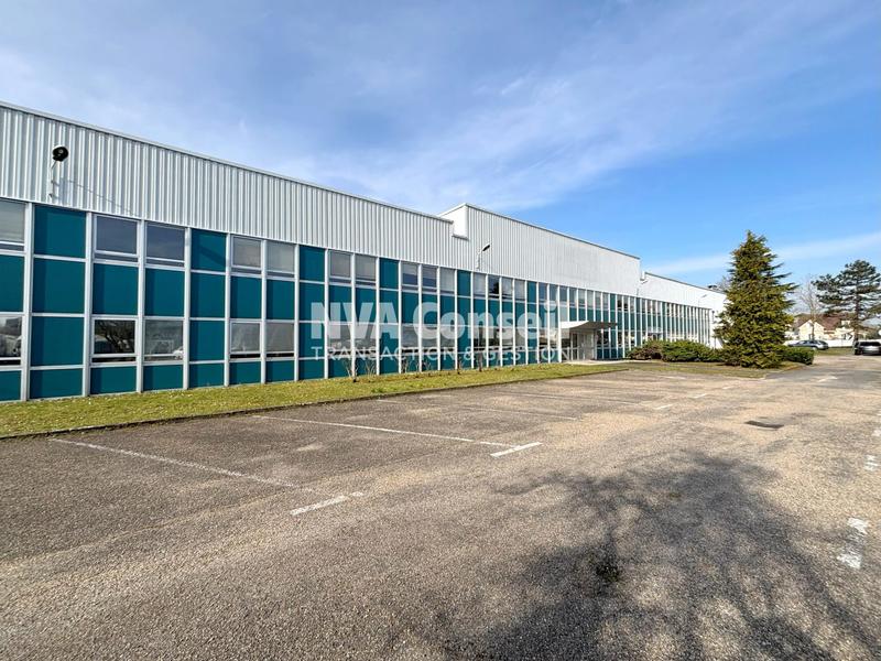 Local d'activités - 4 404 m²