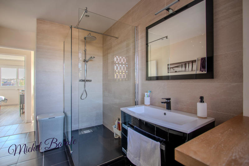 Appartement - 76 m² - 3 pièces