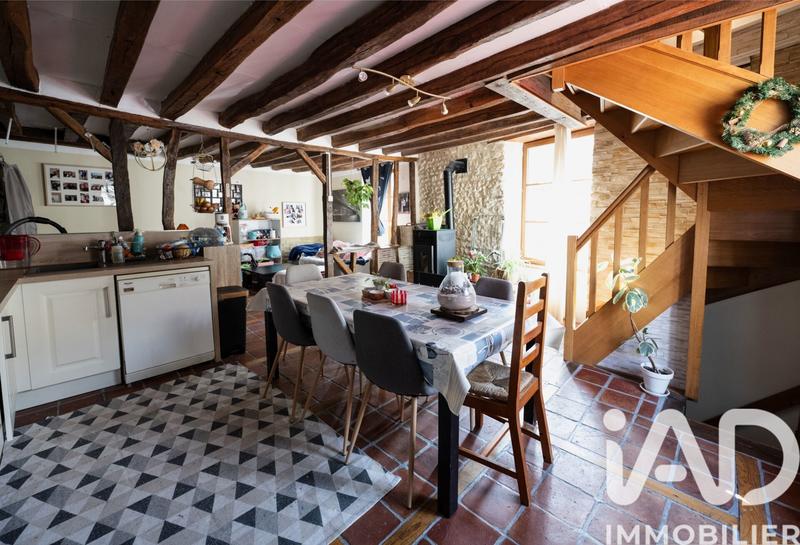 Maison - 92 m² - 4 pièces