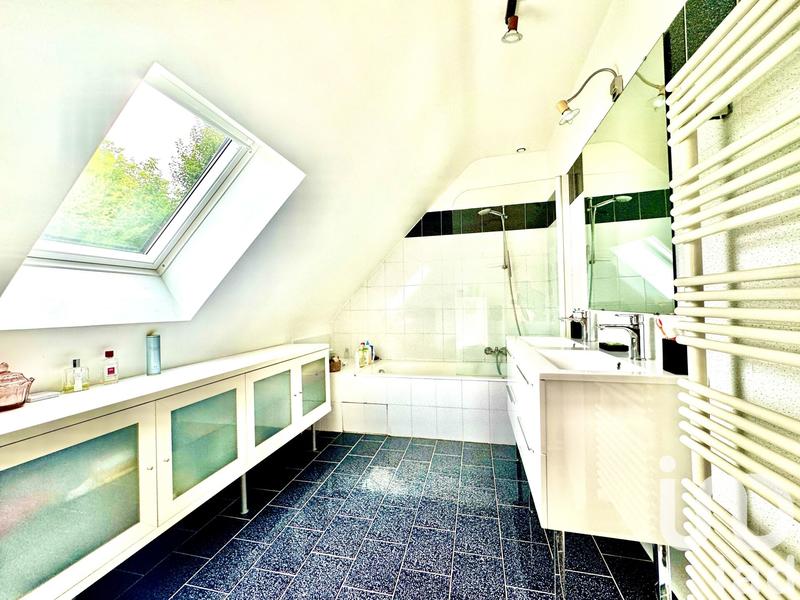 Maison de maîtres - 194 m² - 8 pièces