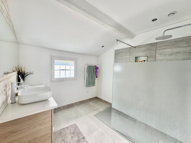 Maison - 122 m² - 5 pièces