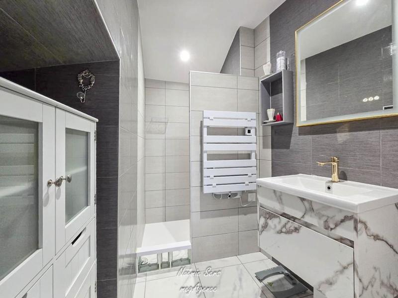 Maison - 92 m² - 3 pièces