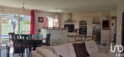 Maison - 156 m² - 8 pièces