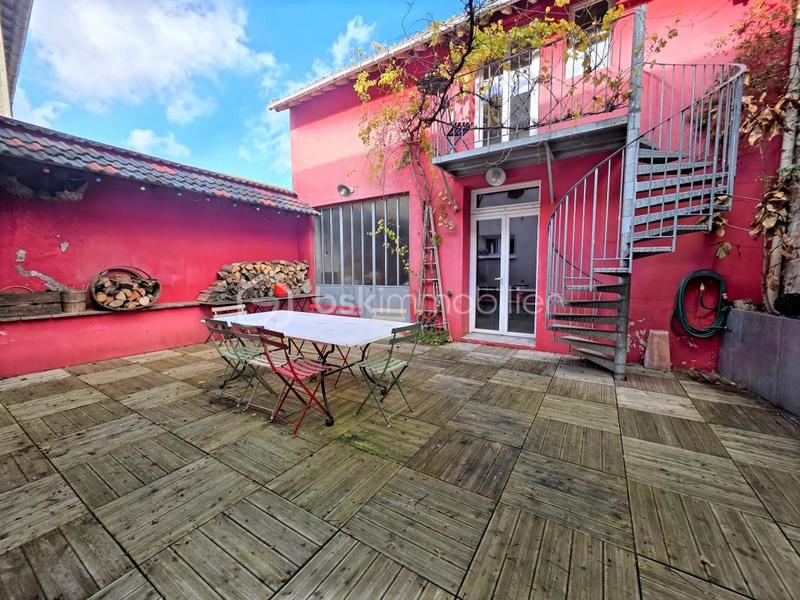 Maison - 175 m² - 7 pièces