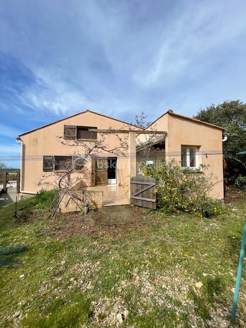 Maison traditionnelle - 116 m² - 4 pièces