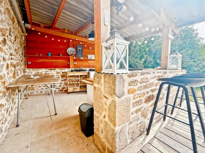 Maison en pierre - 140 m² - 5 pièces