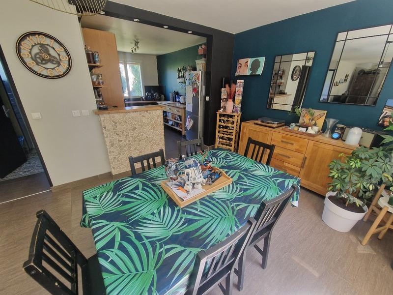 Maison - 104 m² - 6 pièces