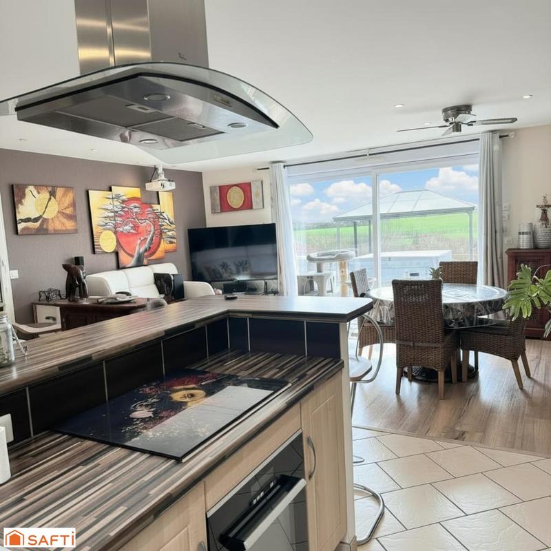 Maison - 87 m² - 4 pièces