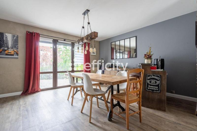 Maison - 165 m² - 5 pièces