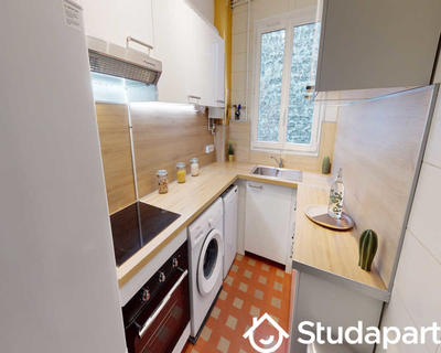 Chambre - 70 m² - 1 pièce