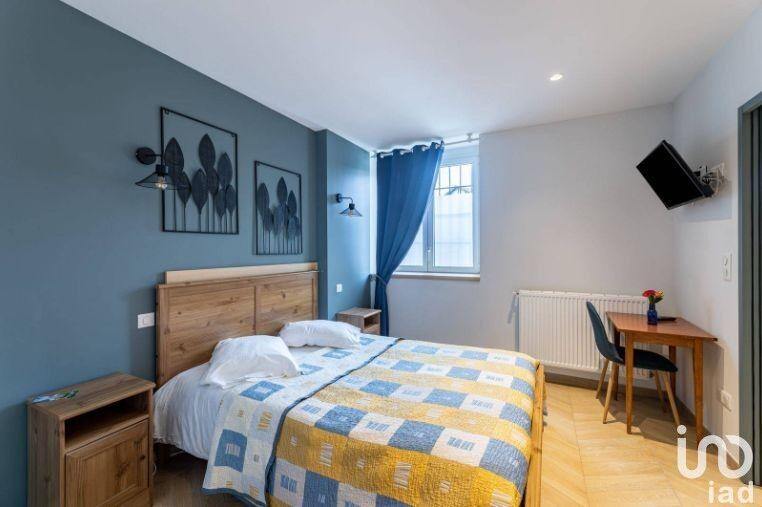 Local commercial - 690 m²