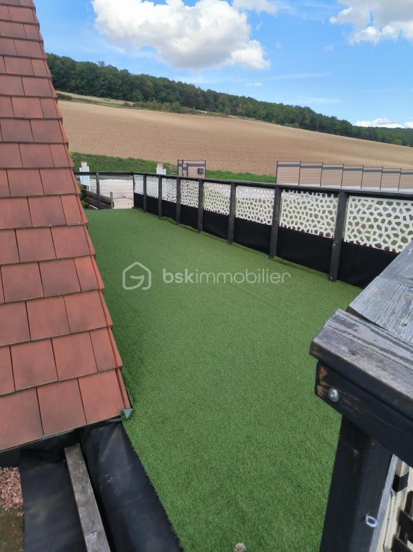 Maison - 240 m² - 10 pièces