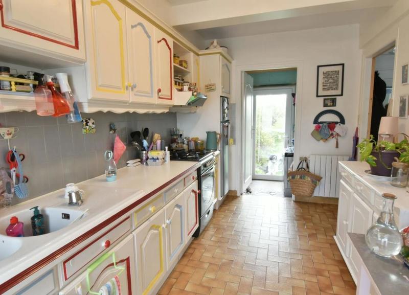 Maison - 85 m² - 6 pièces