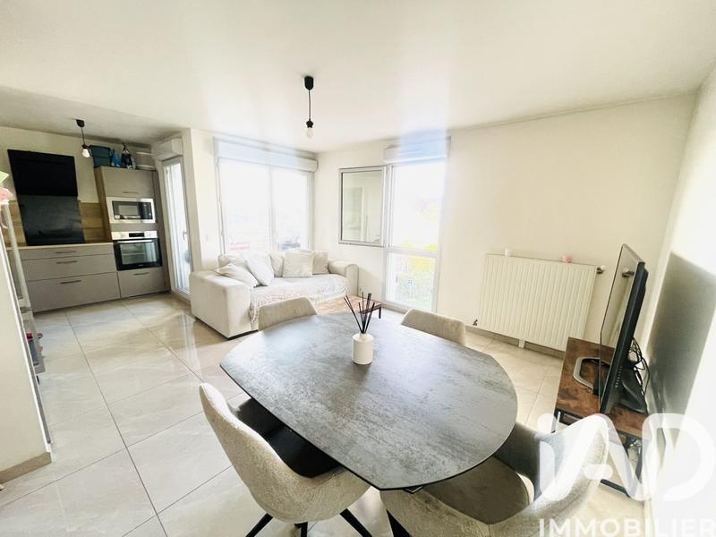 Appartement - 72 m² - 4 pièces