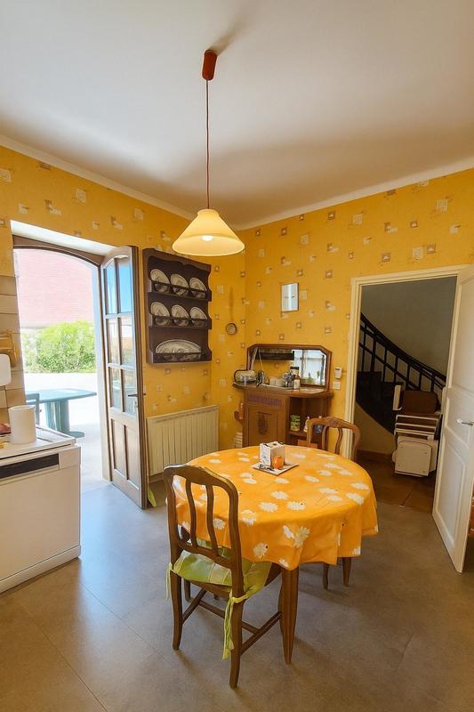 Maison - 186 m² - 7 pièces