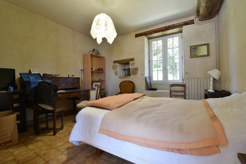 Maison - 258 m² - 10 pièces