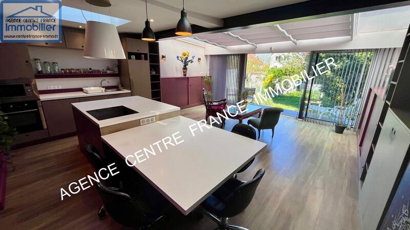 Maison - 132 m² - 5 pièces