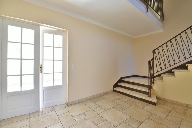 Maison - 158 m² - 6 pièces