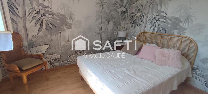 Maison - 210 m² - 6 pièces