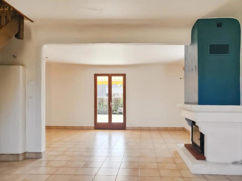 Maison - 220 m² - 7 pièces