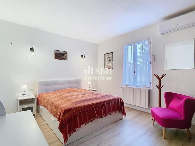 Maison de maîtres - 480 m² - 8 pièces