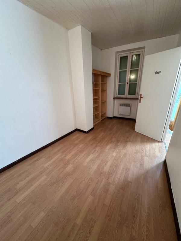 Maison de village - 92 m² - 4 pièces