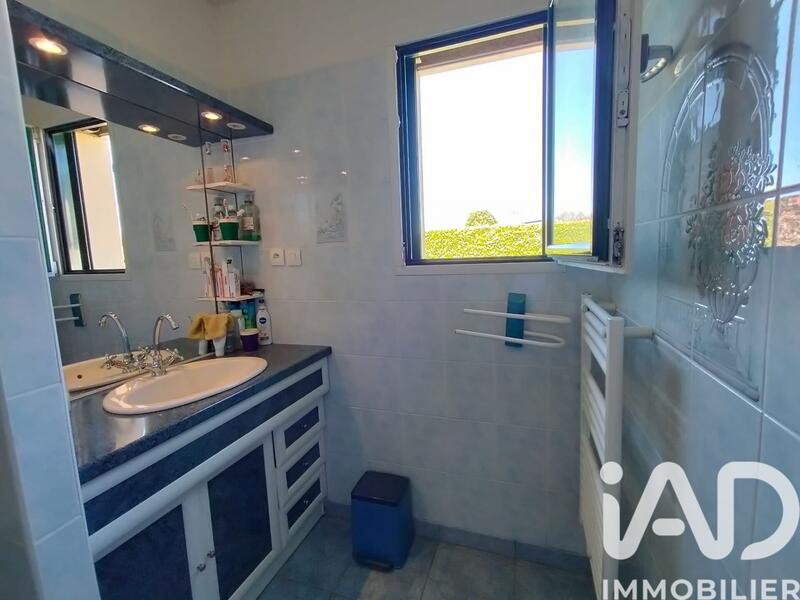 Maison - 130 m² - 6 pièces