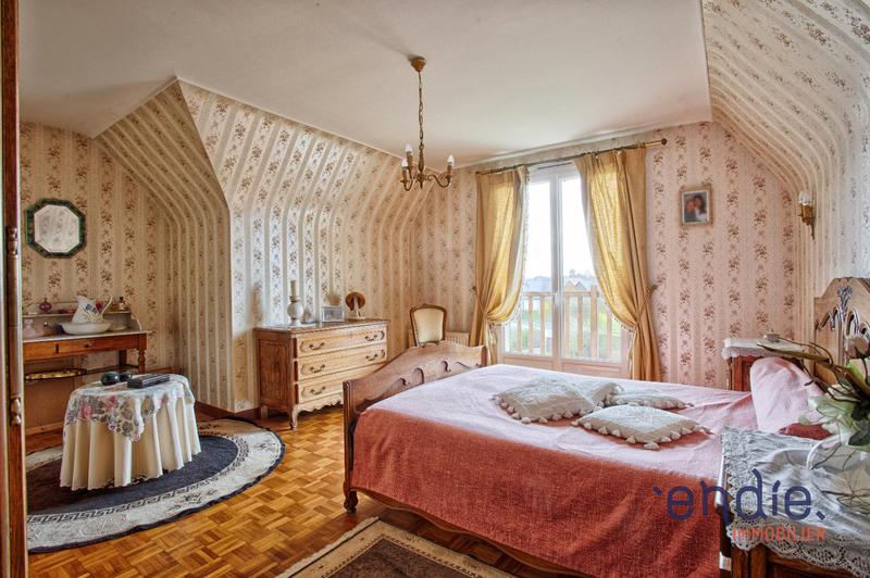 Maison - 168 m² - 5 pièces