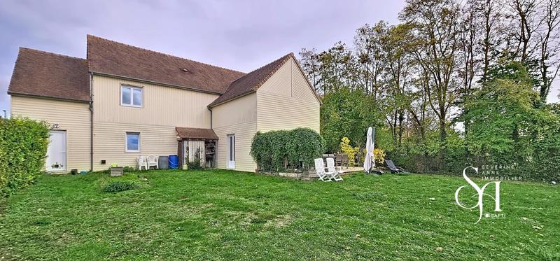 Maison - 162 m² - 7 pièces