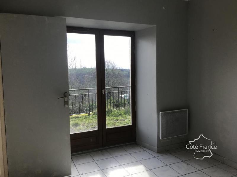 Maison en pierre - 80 m² - 4 pièces