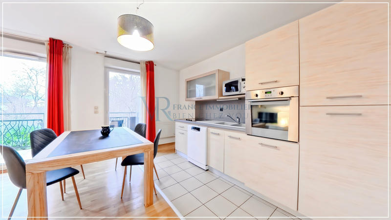 Appartement - 70 m² - 3 pièces
