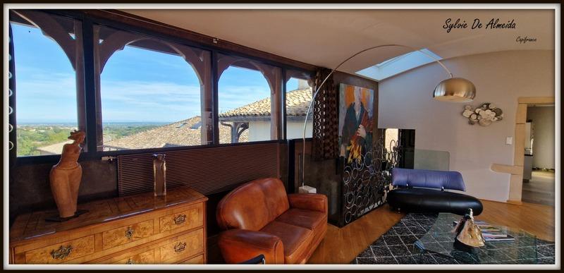 Maison - 326 m² - 6 pièces