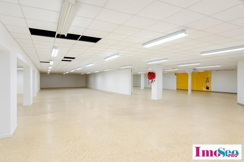 Local commercial - 200 m²