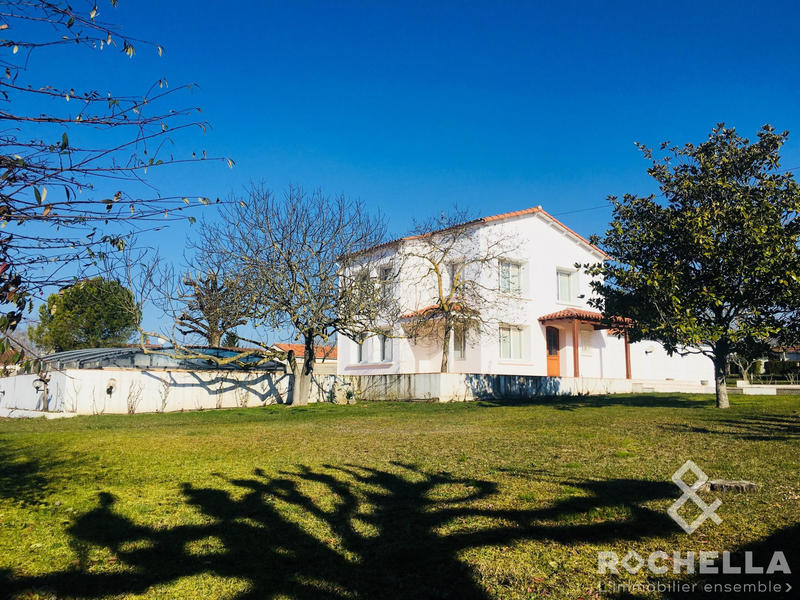 Maison contemporaine - 140 m² - 6 pièces