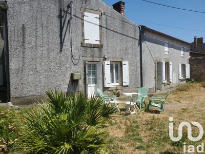 Maison - 84 m² - 3 pièces