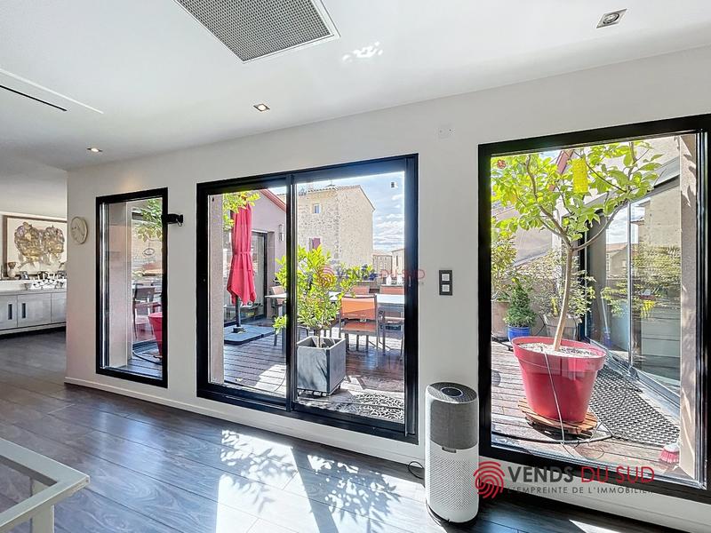 Maison - 246 m² - 6 pièces