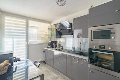 Appartement - 79 m² - 4 pièces