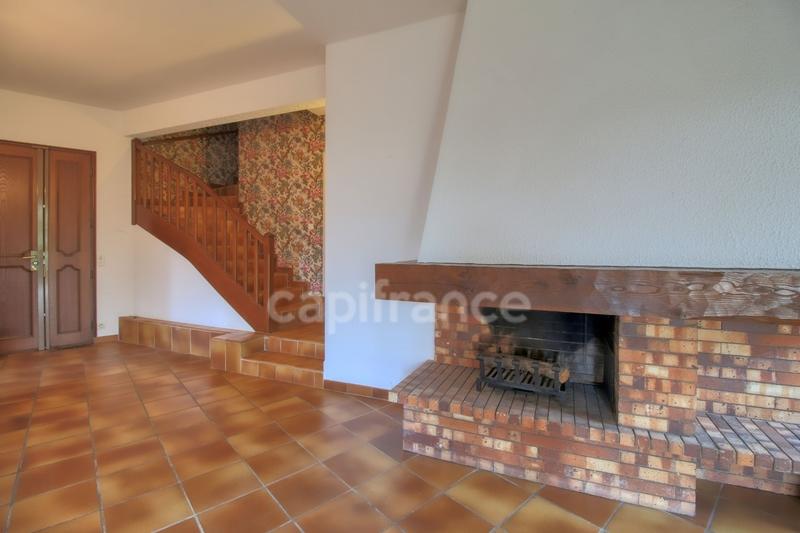 Maison - 151 m² - 7 pièces