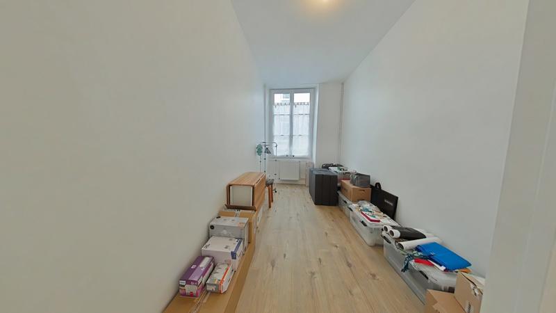 Appartement - 83 m² - 4 pièces