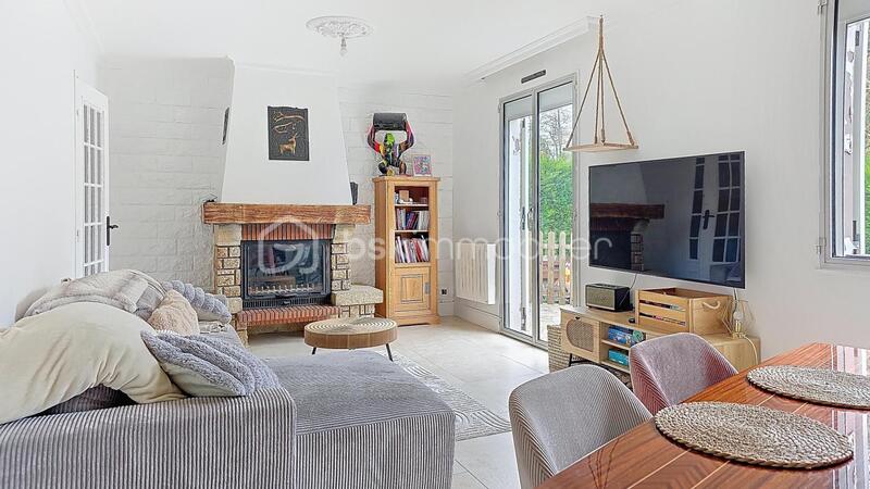 Maison - 84 m² - 6 pièces