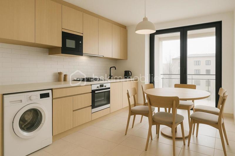 Appartement - 110 m² - 5 pièces